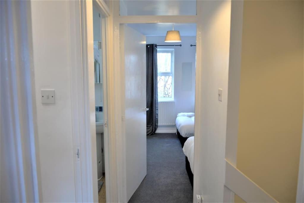 London Zone 2, 2 Bedroom House Esterno foto