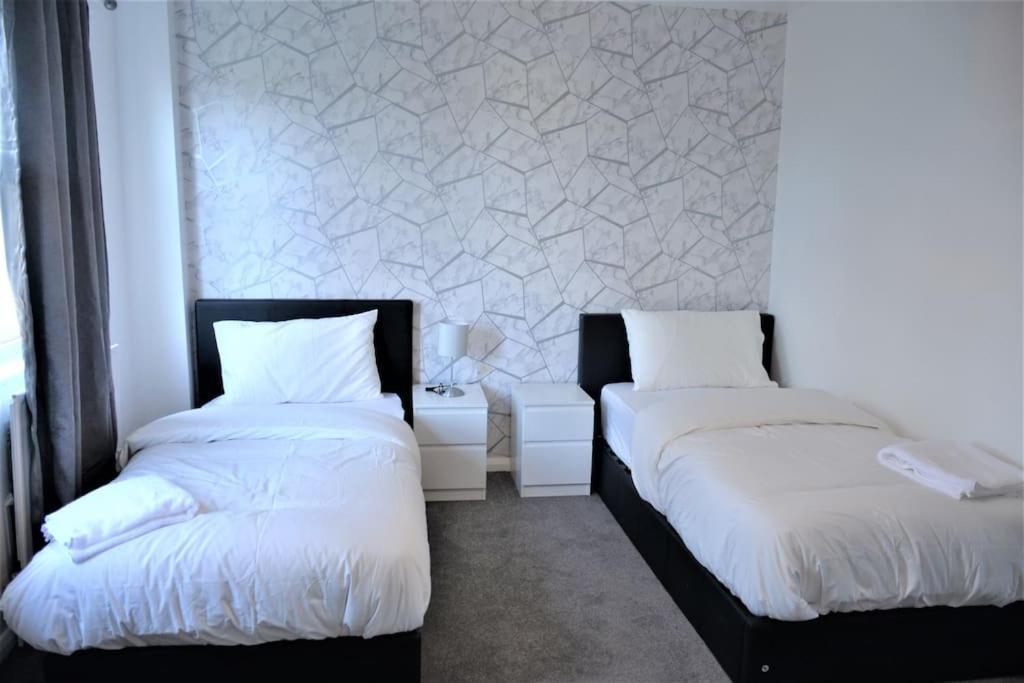 London Zone 2, 2 Bedroom House Esterno foto